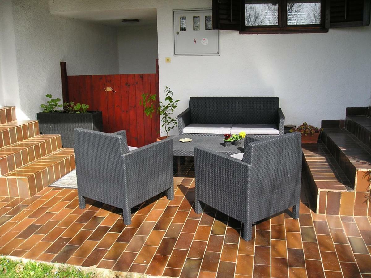 Twin Oaks Leilighet Šišan Eksteriør bilde